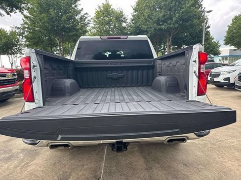Used 2025 Chevrolet Silverado 1500 LT AWD/4WD image 14