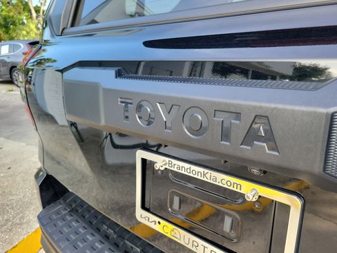 Used 2025 Toyota 4Runner SR5 AWD/4WD image 7