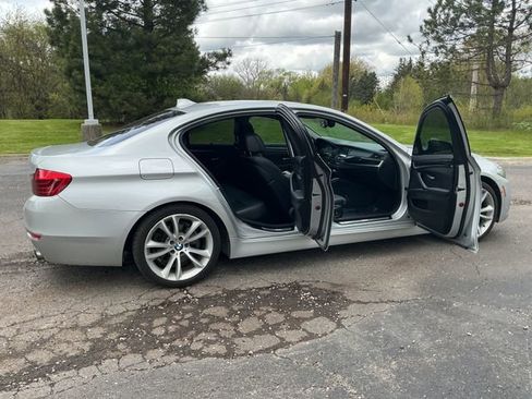 Used 2014 BMW 535i xDrive Sedan AWD/4WD image 35
