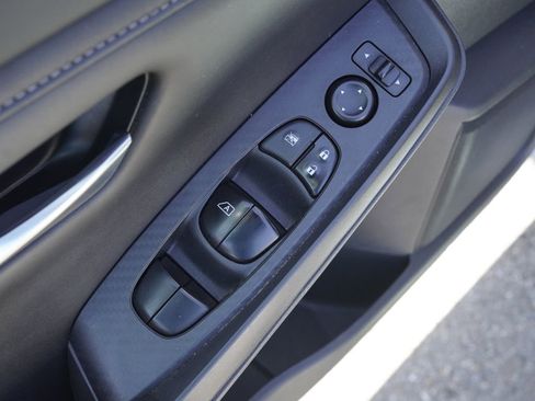 Used 2021 Nissan Sentra SV w/ Trunk Package FWD image 9
