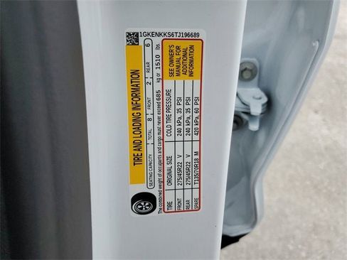 New 2026 GMC Acadia Elevation image 31