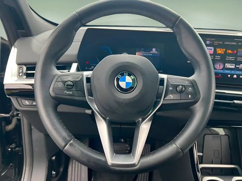 Used 2026 BMW X2 xDrive28i AWD/4WD image 14