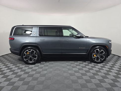 Used 2024 Rivian R1S Launch Edition Quad AWD/4WD image 6