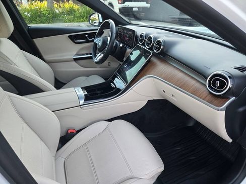 Used 2024 Mercedes-Benz C 300 4MATIC Sedan image 19