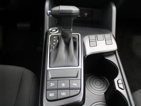 New 2026 Kia Sportage LX image 32