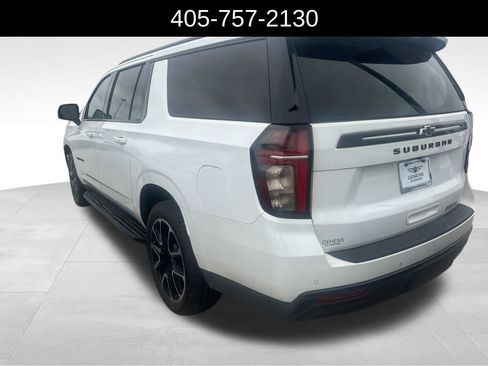 Used 2023 Chevrolet Suburban RST w/ Luxury Package AWD/4WD image 5