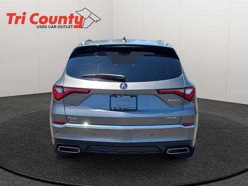 Used 2024 Acura MDX SH-AWD w/ Advance Package image 6