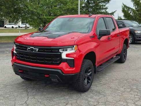 Used 2023 Chevrolet Silverado 1500 LT Trail Boss w/ Protection Package AWD/4WD image 3