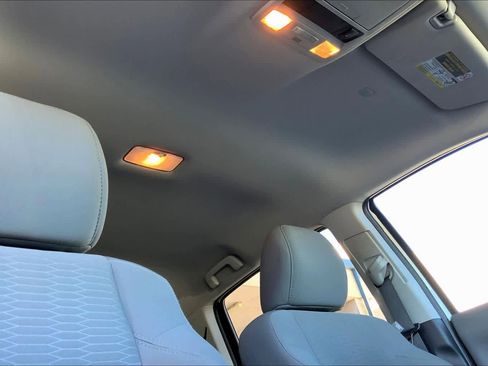 Used 2019 Toyota Tacoma SR5 image 14