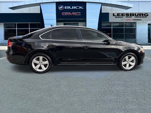 Used 2013 Volkswagen Passat TDI SE FWD image 8