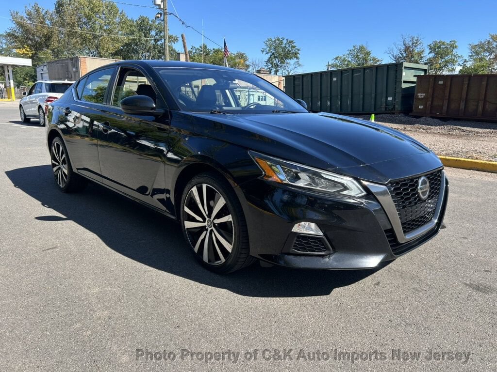 Used 2020 Nissan Altima 2.5 SR AWD/4WD image 3
