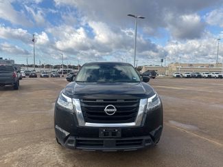 Certified 2022 Nissan Pathfinder S video 2