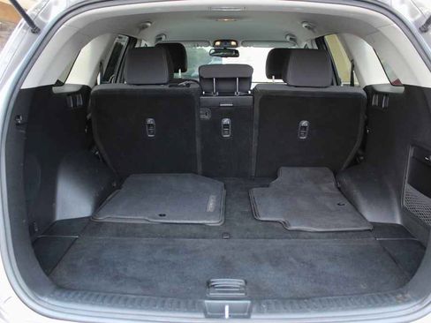 Used 2017 Kia Sorento FWD w/ LX Convenience Package image 8