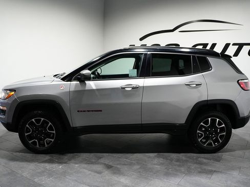 Used 2019 Jeep Compass Trailhawk AWD/4WD image 4