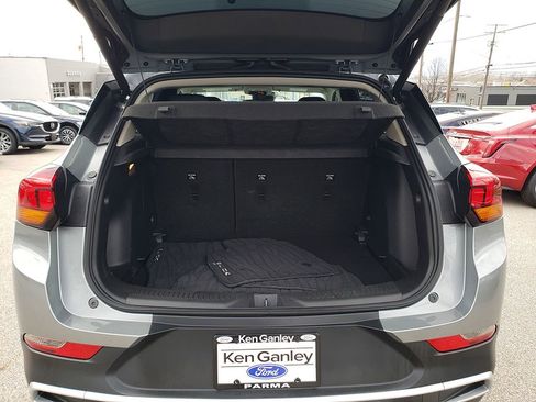 Used 2023 Buick Encore GX Select image 16