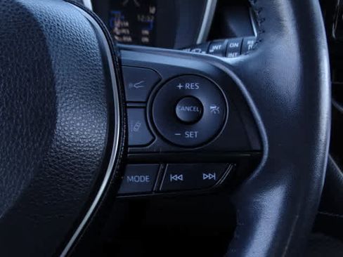 Used 2019 Toyota Corolla SE image 37
