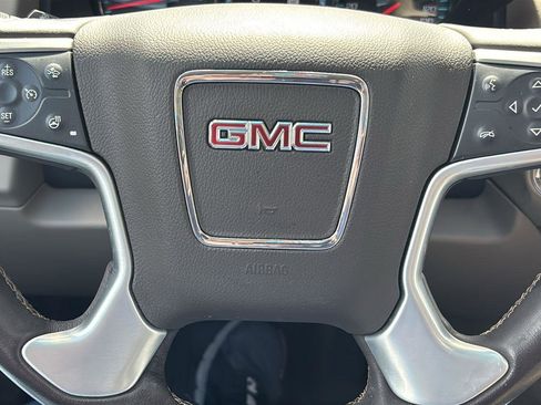 Certified 2018 GMC Yukon SLT w/ Open Road Package RWD image 32
