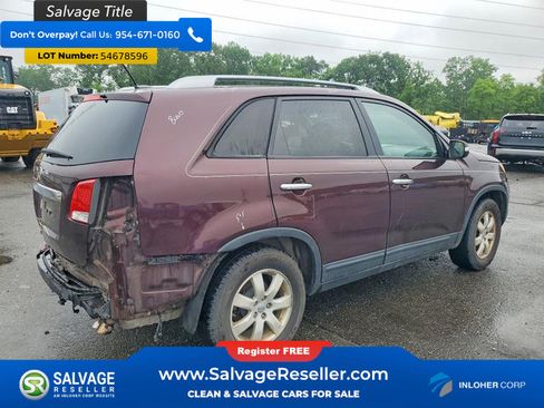Used 2013 Kia Sorento LX w/ Convenience Pkg FWD image 4
