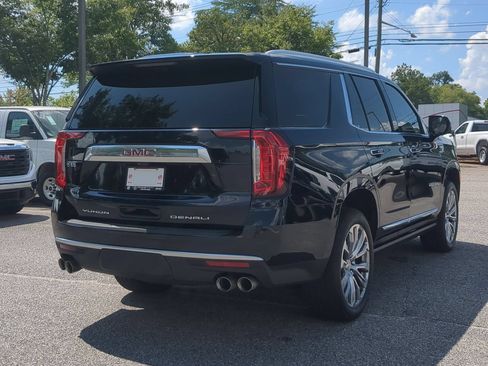 Used 2023 GMC Yukon Denali w/ Denali Reserve Package AWD/4WD image 8