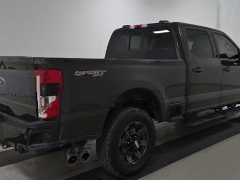 Used 2024 Ford F250 XLT w/ XLT Premium Package image 3