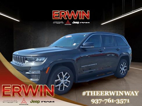 Certified 2024 Jeep Grand Cherokee Limited AWD/4WD image 3