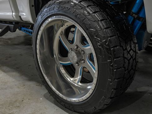 Used 2015 Ford F150 Lariat w/ Equipment Group 502A Luxury RWD image 49