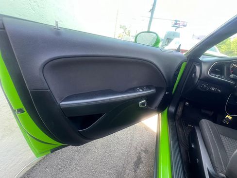 Used 2017 Dodge Challenger SXT w/ Super Sport Group (SS/T) image 28