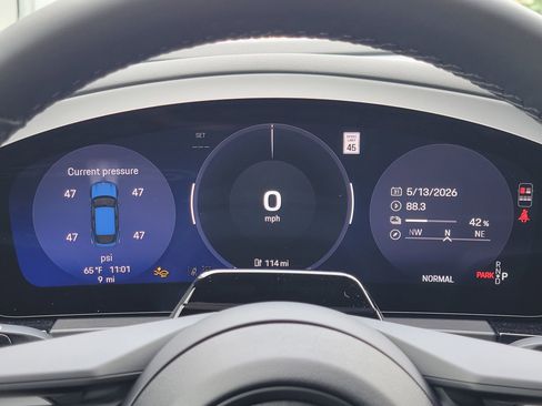 New 2026 Porsche Macan 4 Electric AWD/4WD image 15