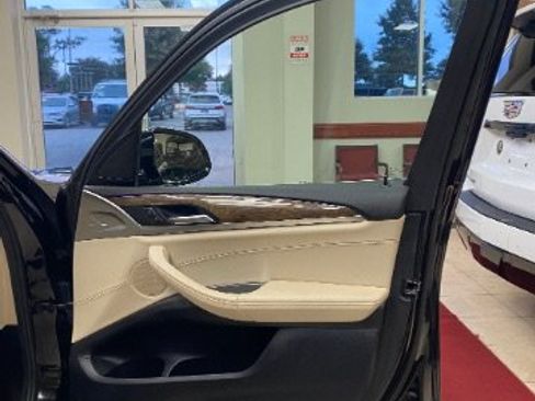 Used 2018 BMW X3 xDrive30i AWD/4WD image 11