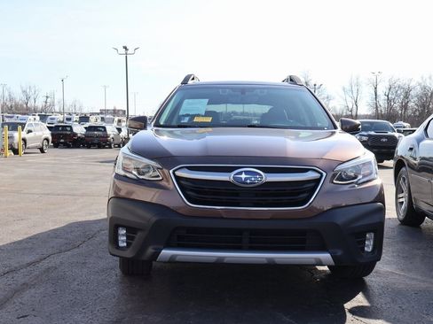 Used 2021 Subaru Outback Limited image 7
