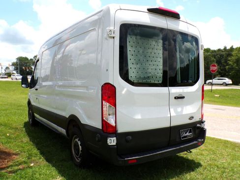 Used 2019 Ford Transit 150 148 Medium Roof RWD image 5