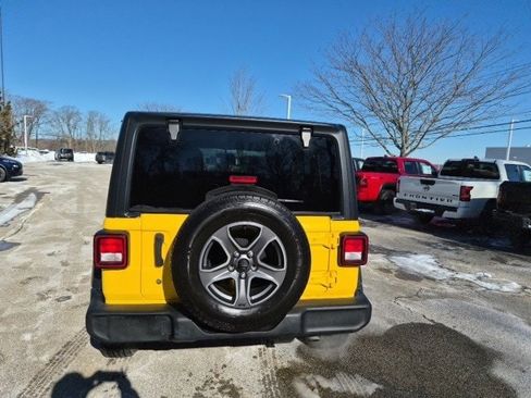 Used 2019 Jeep Wrangler Unlimited Sport S image 6