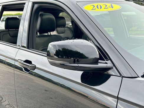 Certified 2024 Jeep Grand Cherokee Limited w/ Black Appearance Package image 33