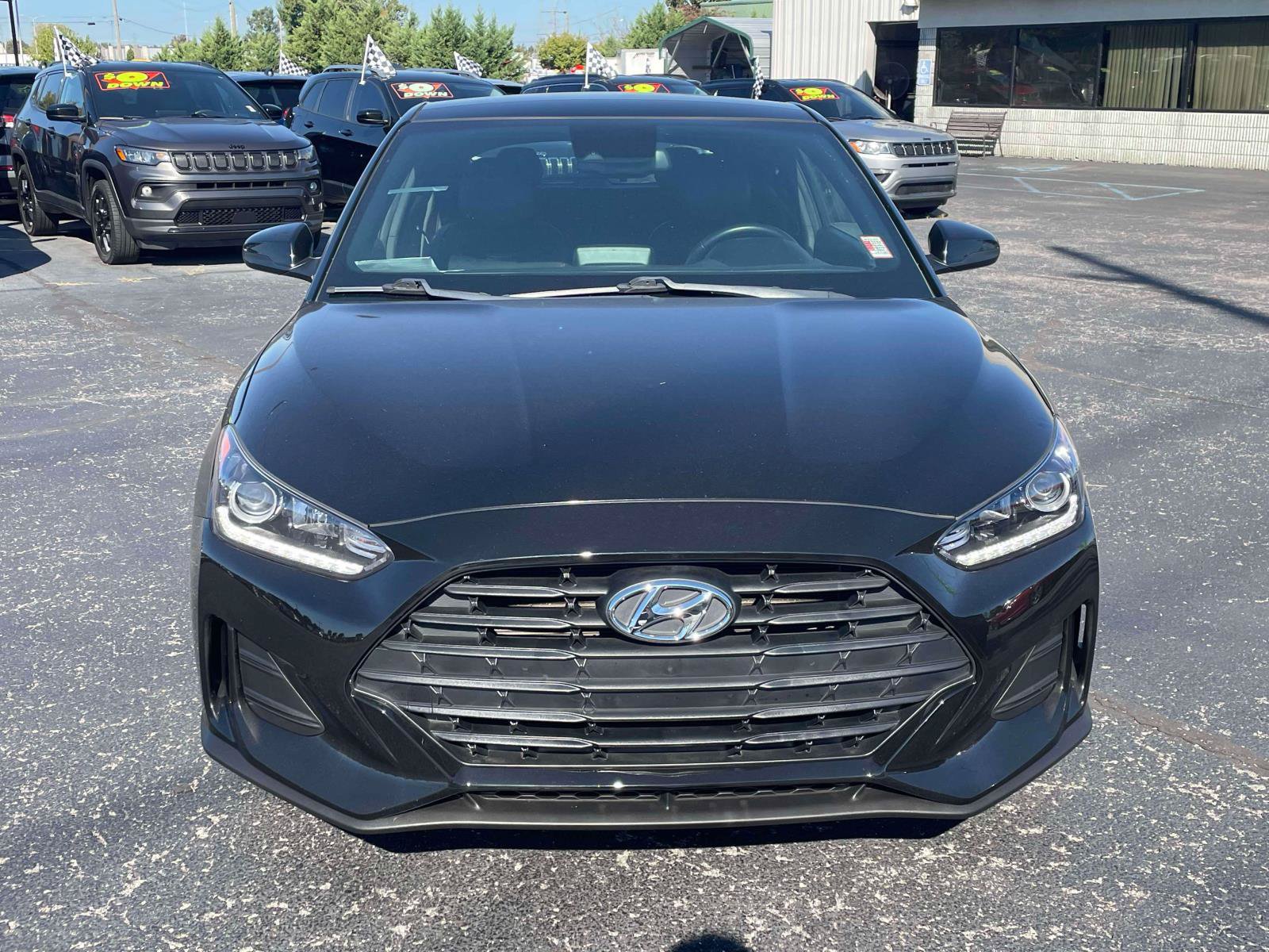 Used 2020 Hyundai Veloster 2.0 Premium FWD image 2