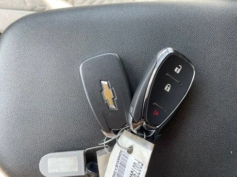 Used 2022 Chevrolet Equinox LT AWD/4WD image 28