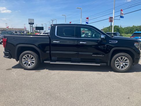 New 2026 GMC Sierra 1500 Denali AWD/4WD image 8