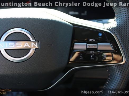 Used 2025 Nissan Ariya FWD image 19