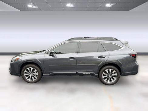 Used 2024 Subaru Outback Limited XT AWD/4WD image 2