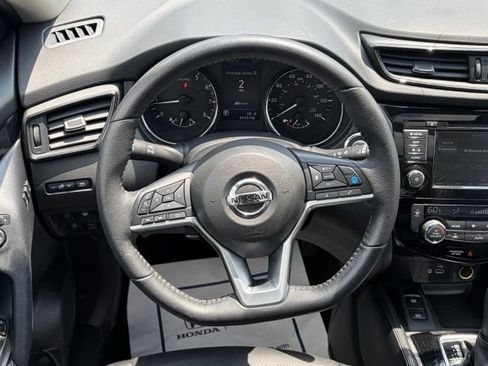 Used 2020 Nissan Rogue SL w/ Premium Package AWD/4WD image 37