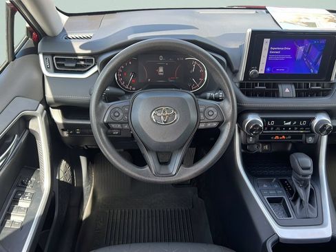 Used 2025 Toyota RAV4 XLE w/ Convenience Package FWD image 12