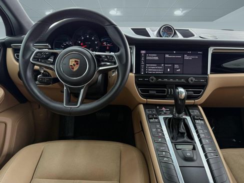 Used 2019 Porsche Macan AWD/4WD image 29