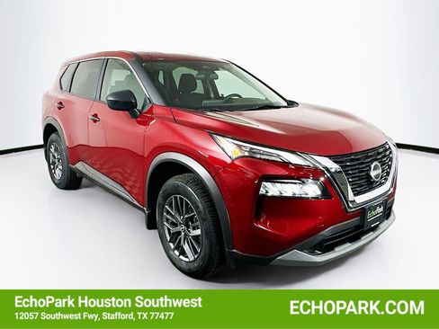 Used 2023 Nissan Rogue S AWD/4WD image 1