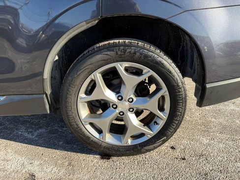 Used 2016 Subaru Forester 2.5i Touring w/ Eyesight & Navigation System image 11