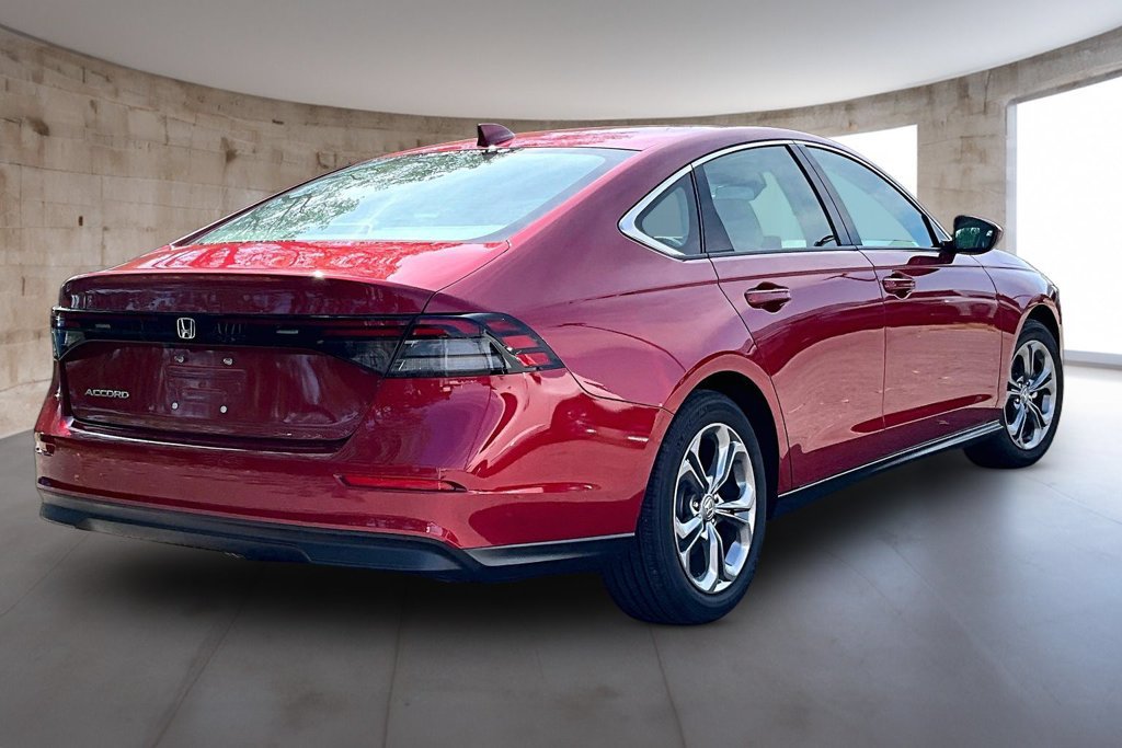Used 2024 Honda Accord EX image 2