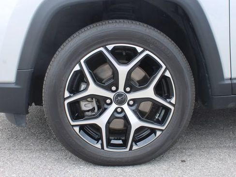 Used 2025 Jeep Compass Limited AWD/4WD image 34