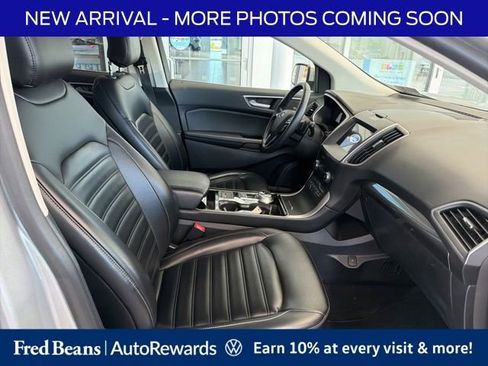 Used 2019 Ford Edge SEL w/ Equipment Group 201A AWD/4WD image 6