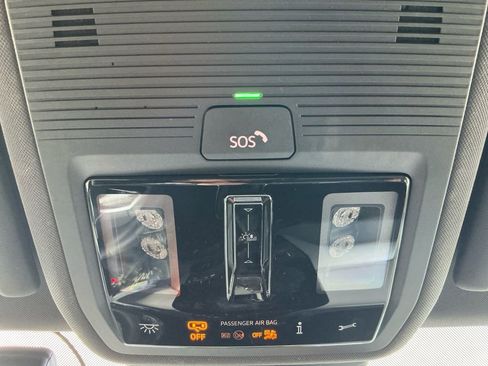 Used 2023 Volkswagen ID.4 Pro S image 25