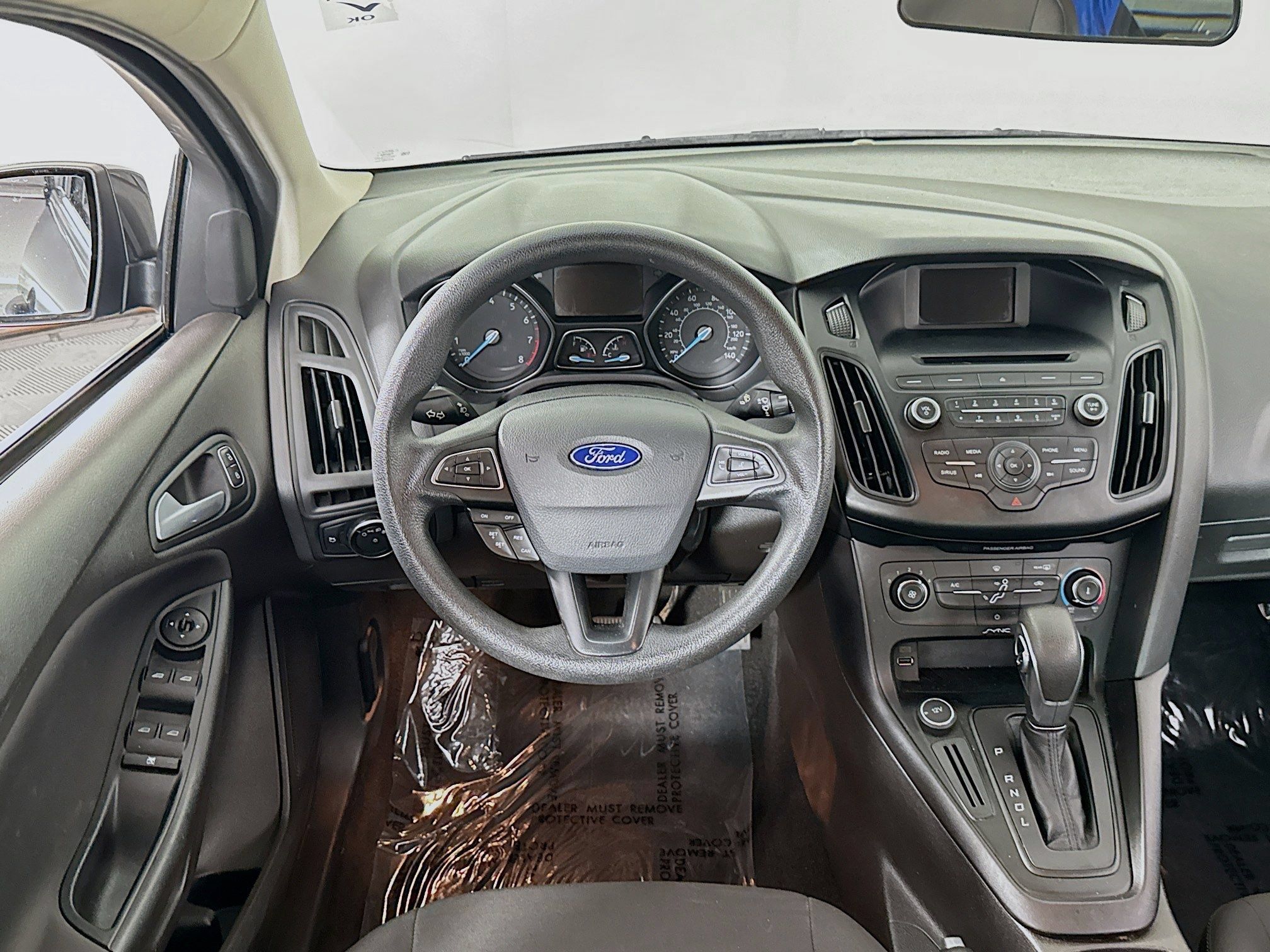 Used 2017 Ford Focus SE FWD image 16