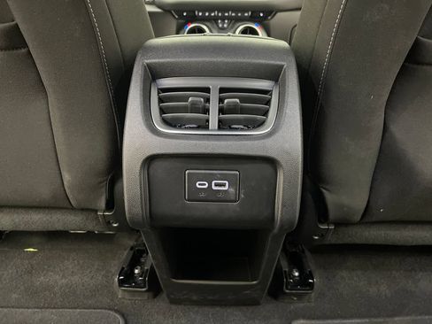 Used 2025 Chevrolet Blazer LT FWD image 26