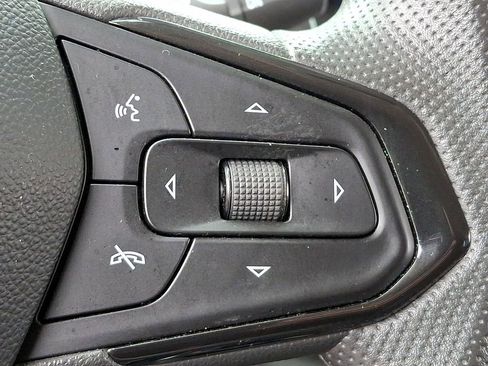 Used 2023 Chevrolet TrailBlazer LT w/ Convenience Package AWD/4WD image 21